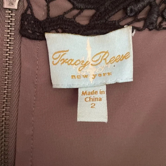 Tracy Reece dress sz 2 black lace over tan with peplum skirt back zip midi - Picture 4 of 6
